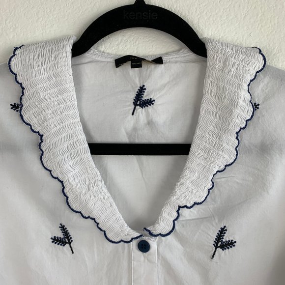Floral White and Blue Button Up Embroidered Top S - Picture 8 of 12